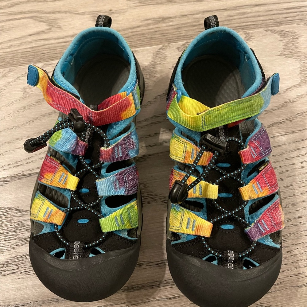 Keen Sandas